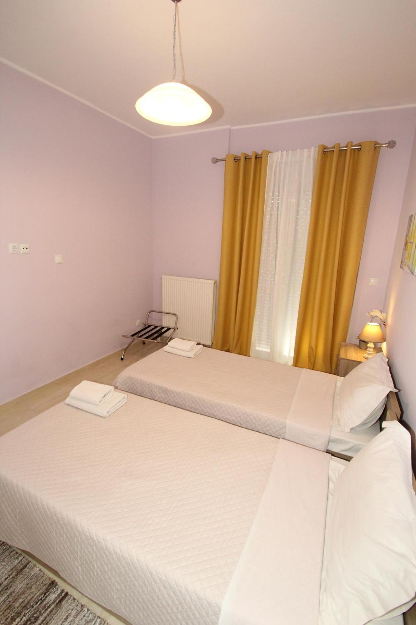 Filoxenia Apartment Луца Экстерьер фото